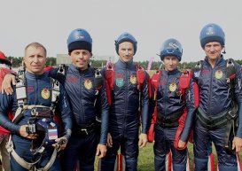 40-й чемпионат мира по парашютному спорту : Министерство обороны 40-й чемпионат мира по парашютному спорту : Министерство обороны